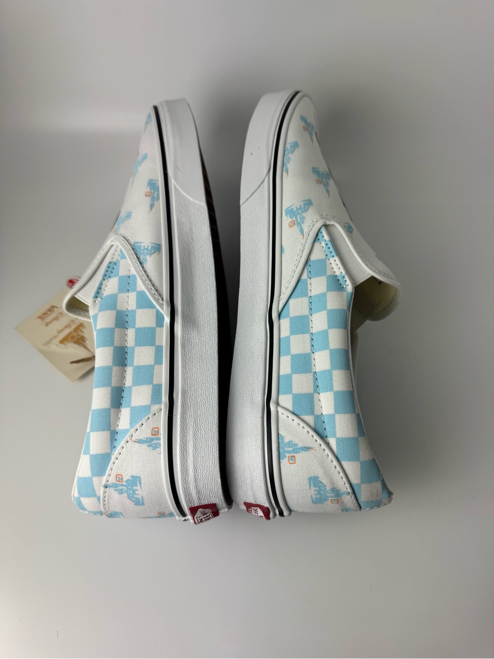Walt Disney World Vans Mickey Mouse Blue - Mens 12 (New in original box) - Picture 7 of 13
